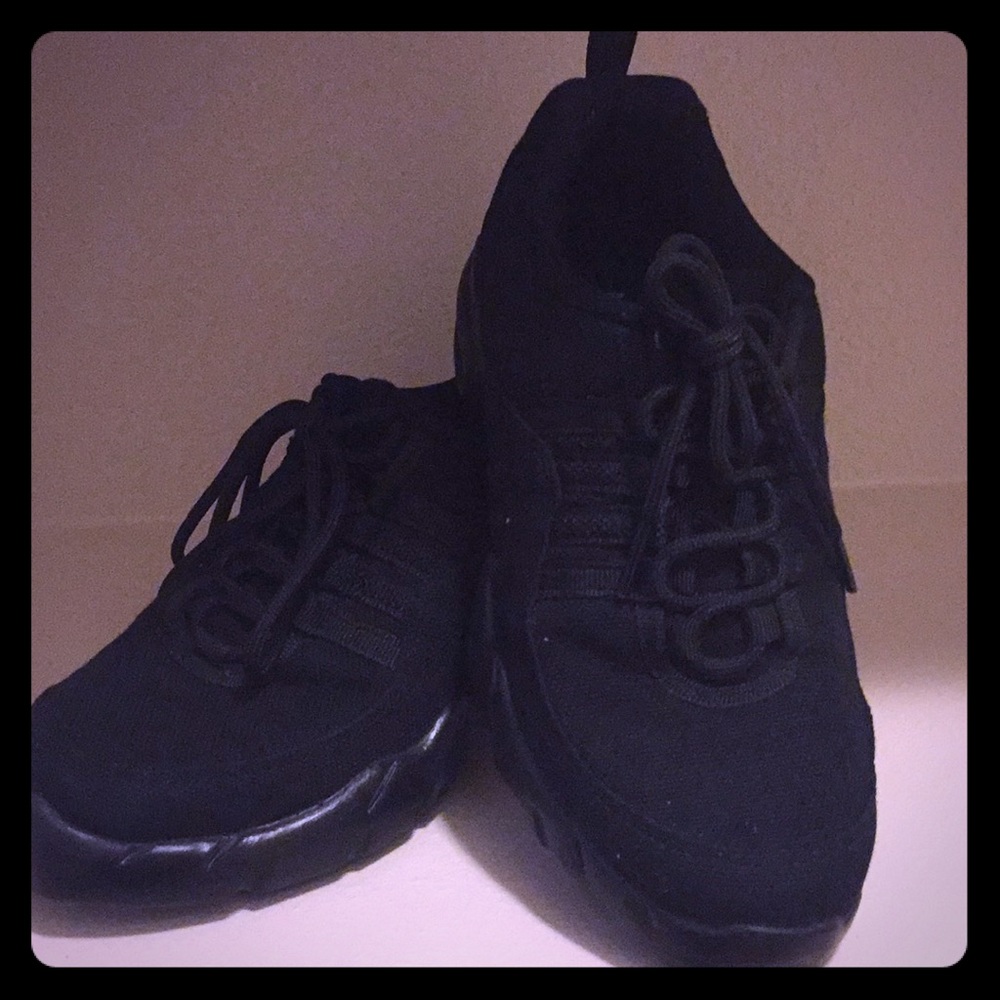 NEVER WORN!!! Bloch Dancer Sneakers